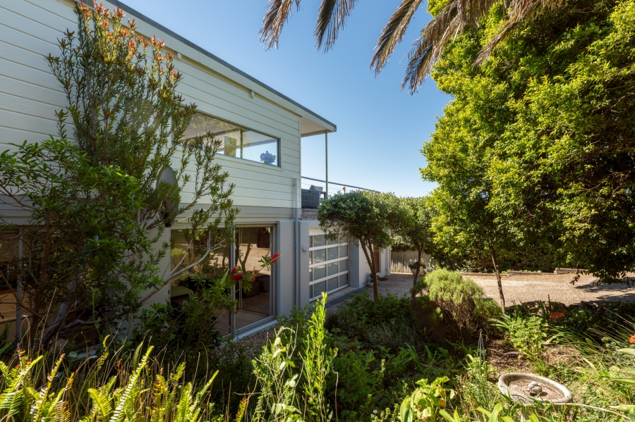 4 Bedroom Property for Sale in Murdock Valley Western Cape